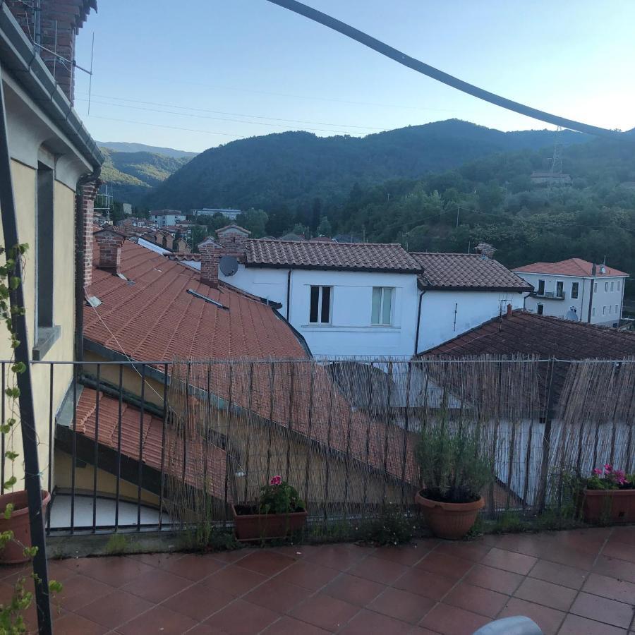 Casa Garibaldi Hotell Pontremoli Exteriör bild